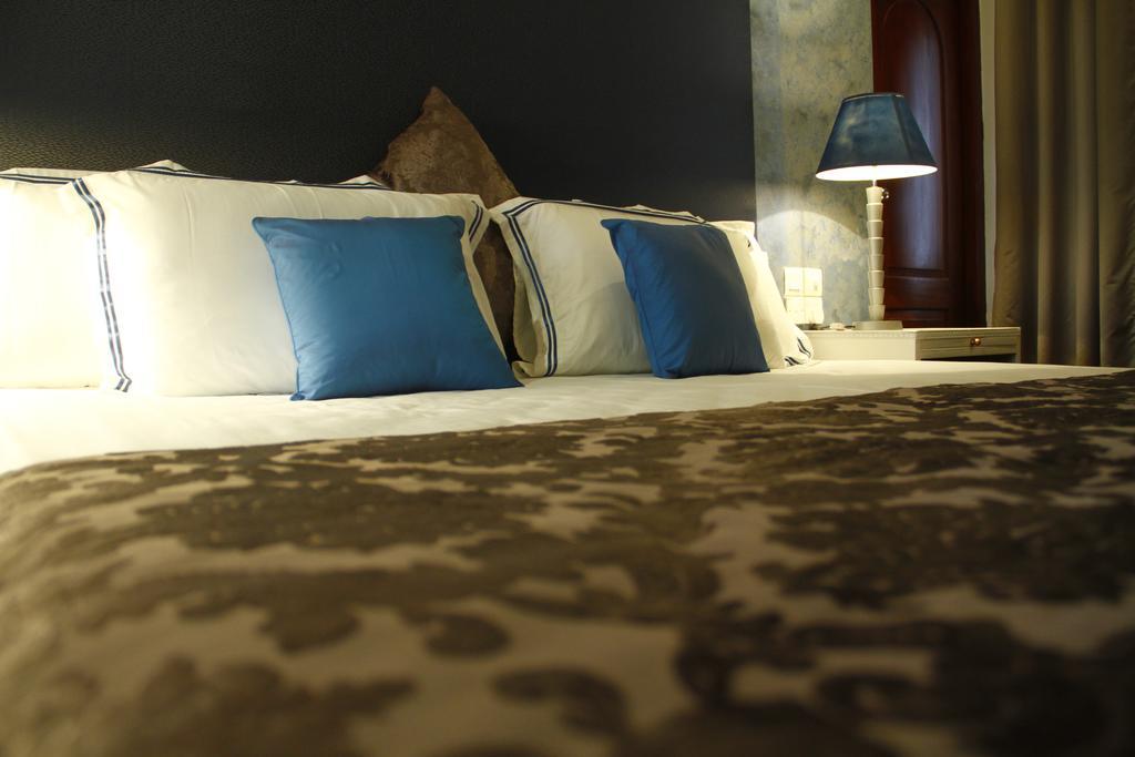 The Canes Boutique Hotel Colombo Rum bild